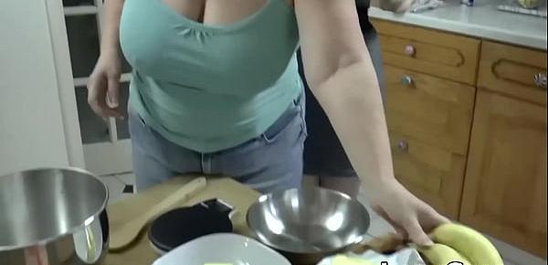  Lacey Starr and inked babe make food and eat pussy